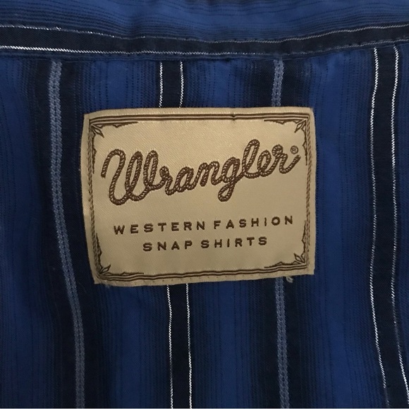 Wrangler Western Premium Snap Button Shirt Size 2XL Blue and Silver Stripes EUC - Picture 4 of 14